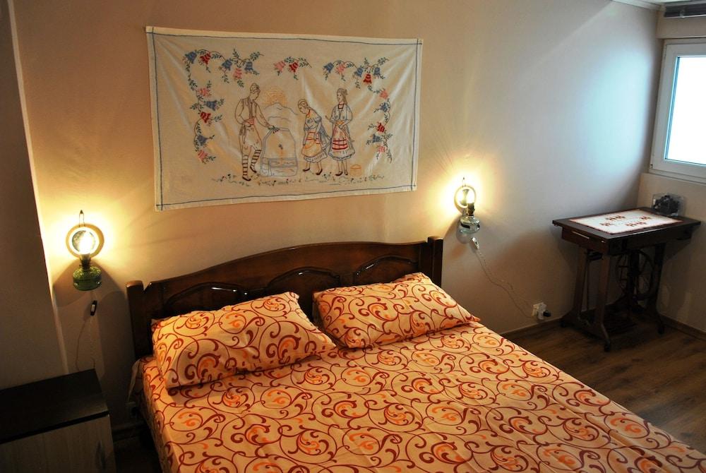10 Coins Hostel & Tours Sofia Eksteriør bilde