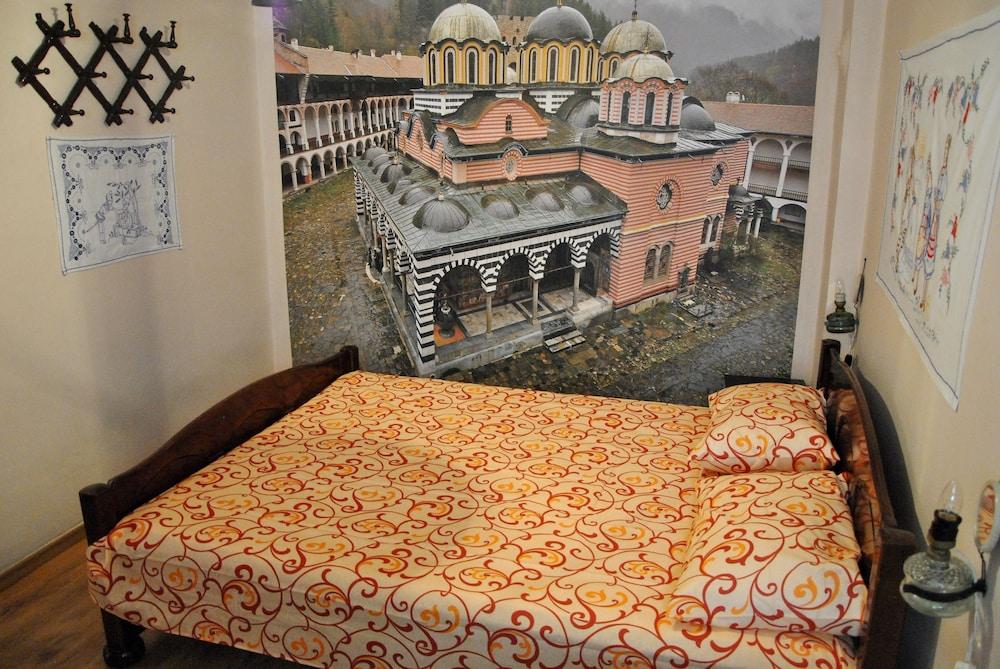 10 Coins Hostel & Tours Sofia Eksteriør bilde