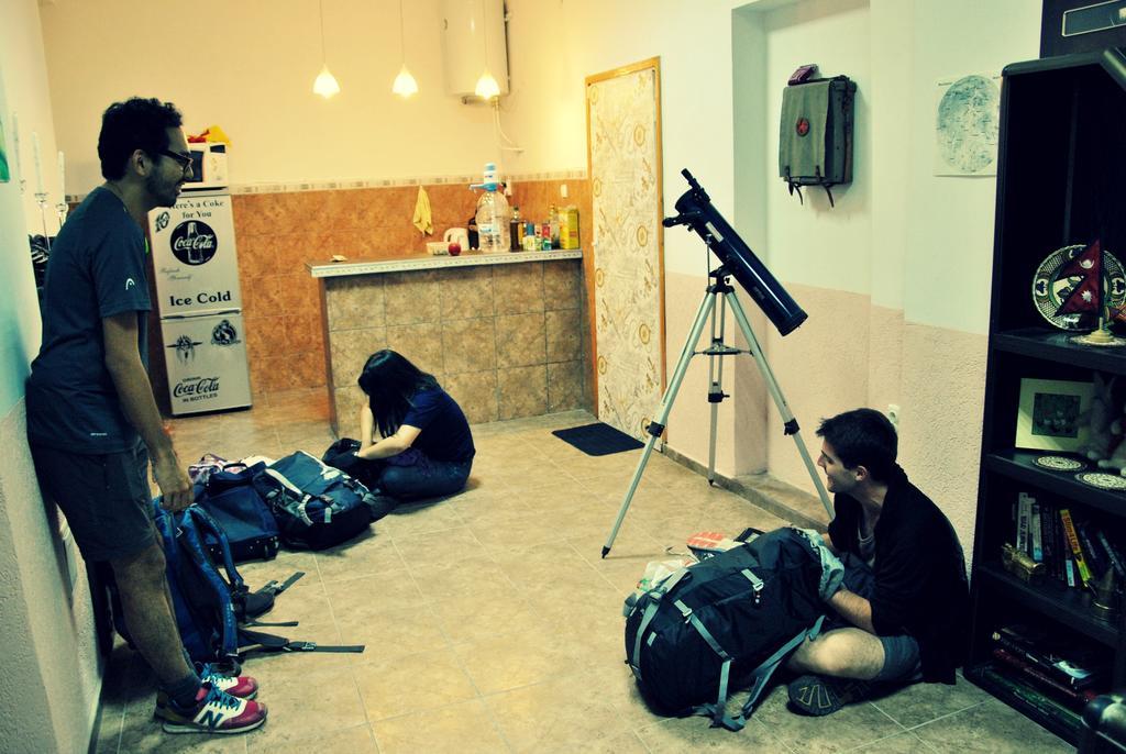 10 Coins Hostel & Tours Sofia Eksteriør bilde